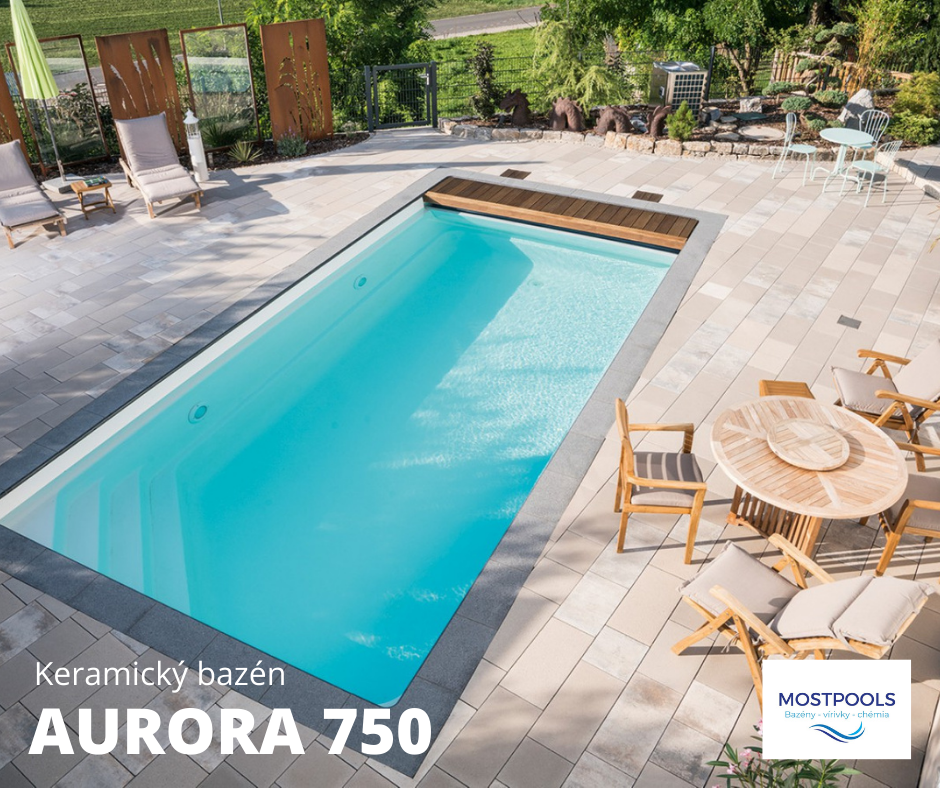 keramicky bazen s roletou