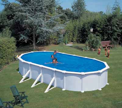 Záhradné bazény, bazén na mieru. Záhradné bazény rôznych tvarov a typu.