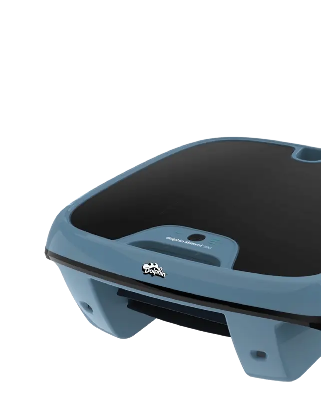 Automatický robot na čistenie vodnej hladiny Dolphin SKimmi 300